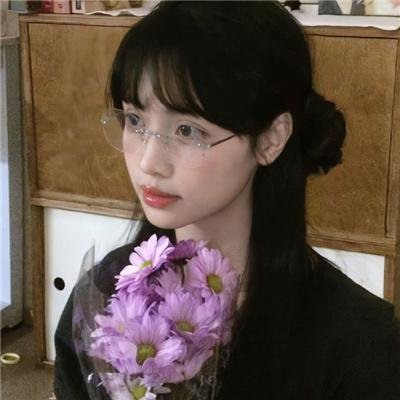 威震四方